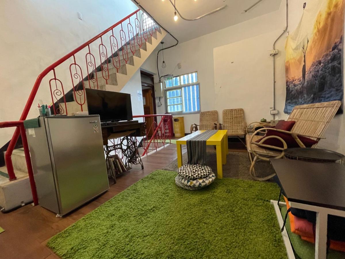 小心沙發背包客棧 Apartment Chenggong Exterior foto